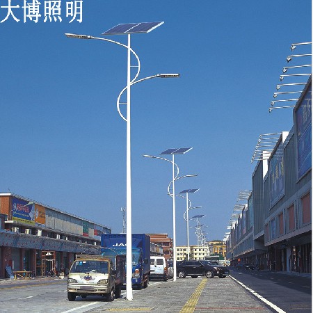 双臂太阳能路灯户外亮化工程高光效主干道光伏LED路灯厂家批发